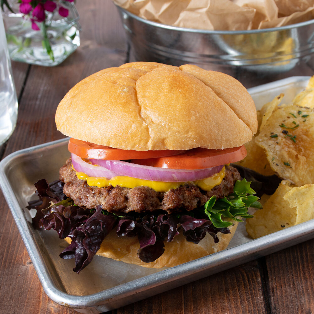 AdvancePierre Foods 4 oz. Fully Cooked Flame Grilled Angus Burger 40/Case