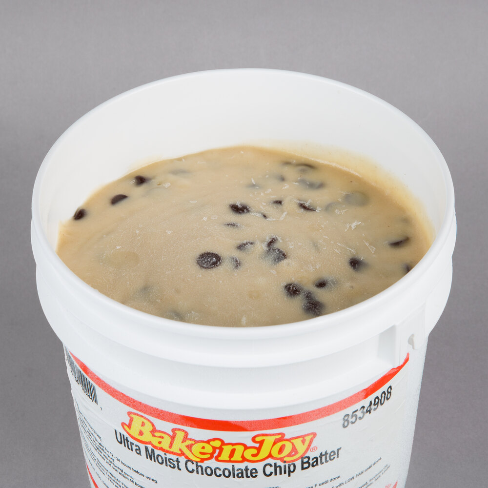 Bake'n Joy Ultra Moist 8 lb. Scoop and Bake Chocolate Chip Batter 2/Case