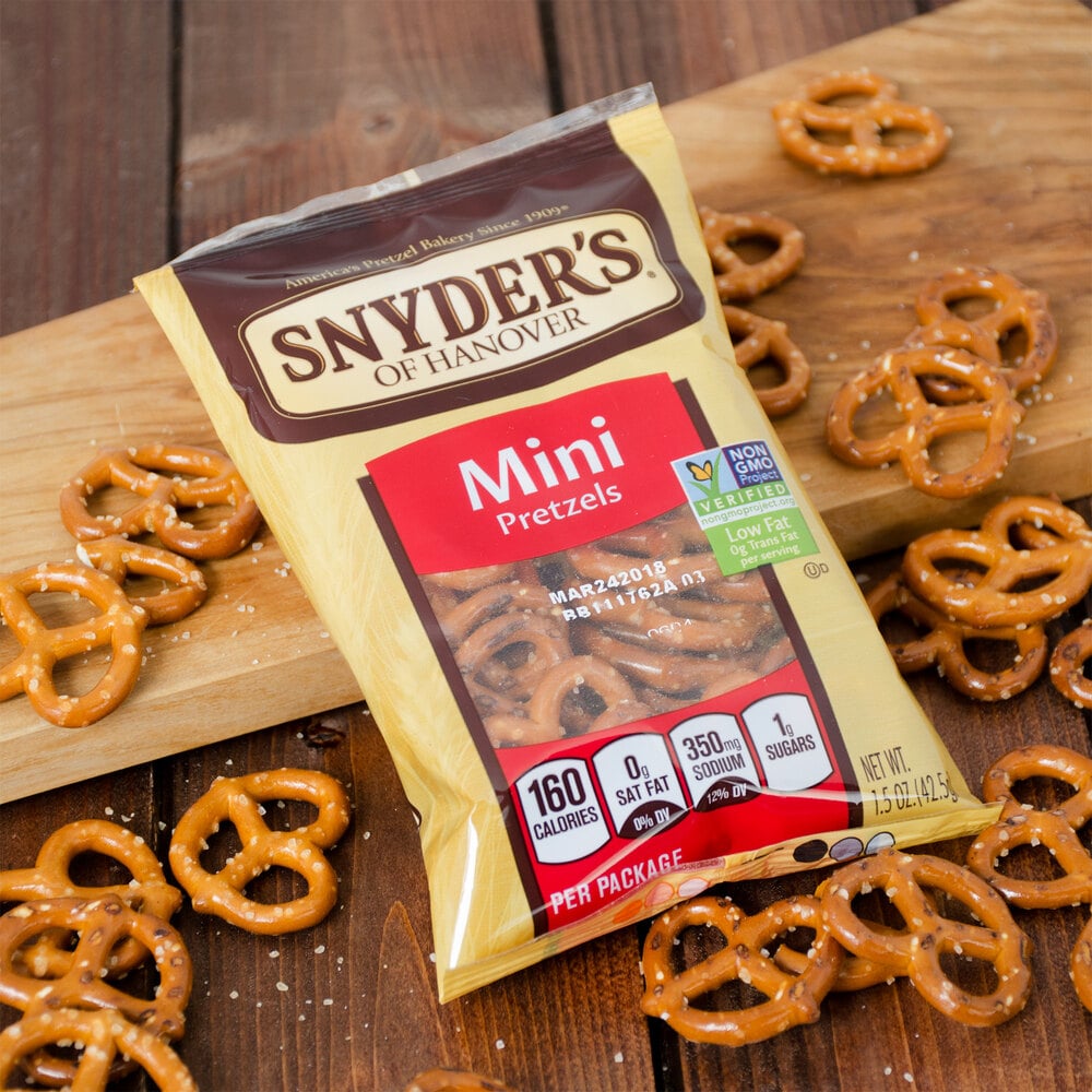 Snyder's of Hanover Mini Bags of Pretzels, 1.5 oz. 60/Case