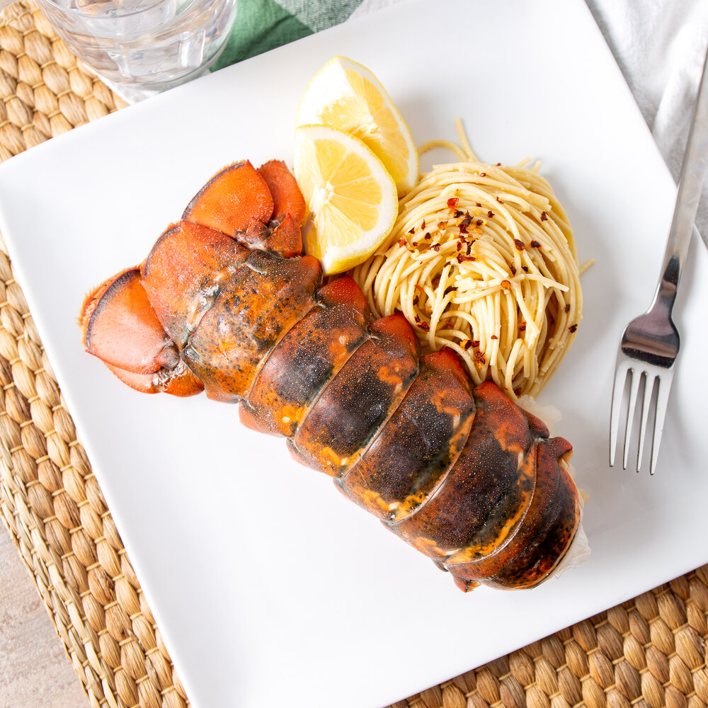 Linton's 810 oz. Maine Lobster Tails 2/Case