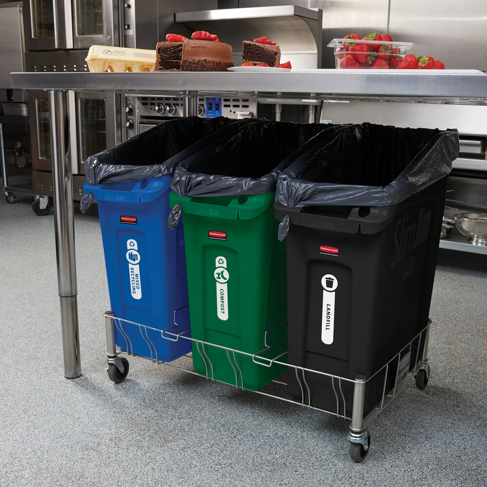 Rubbermaid 2026699 52 Qt. / 13 Gallon Slim Jim UnderCounter Blue