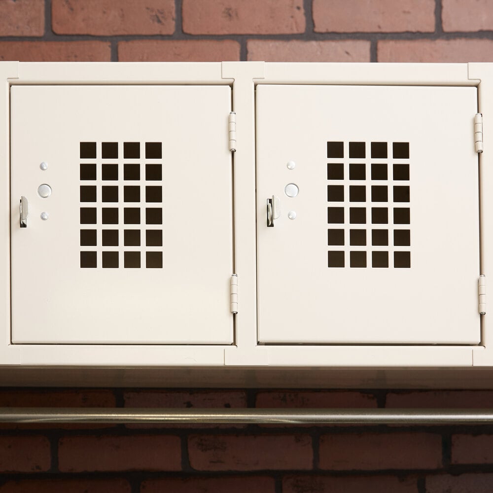 Winholt WL4 Four Door Horizontal Wall Mount Locker 45" x 18"