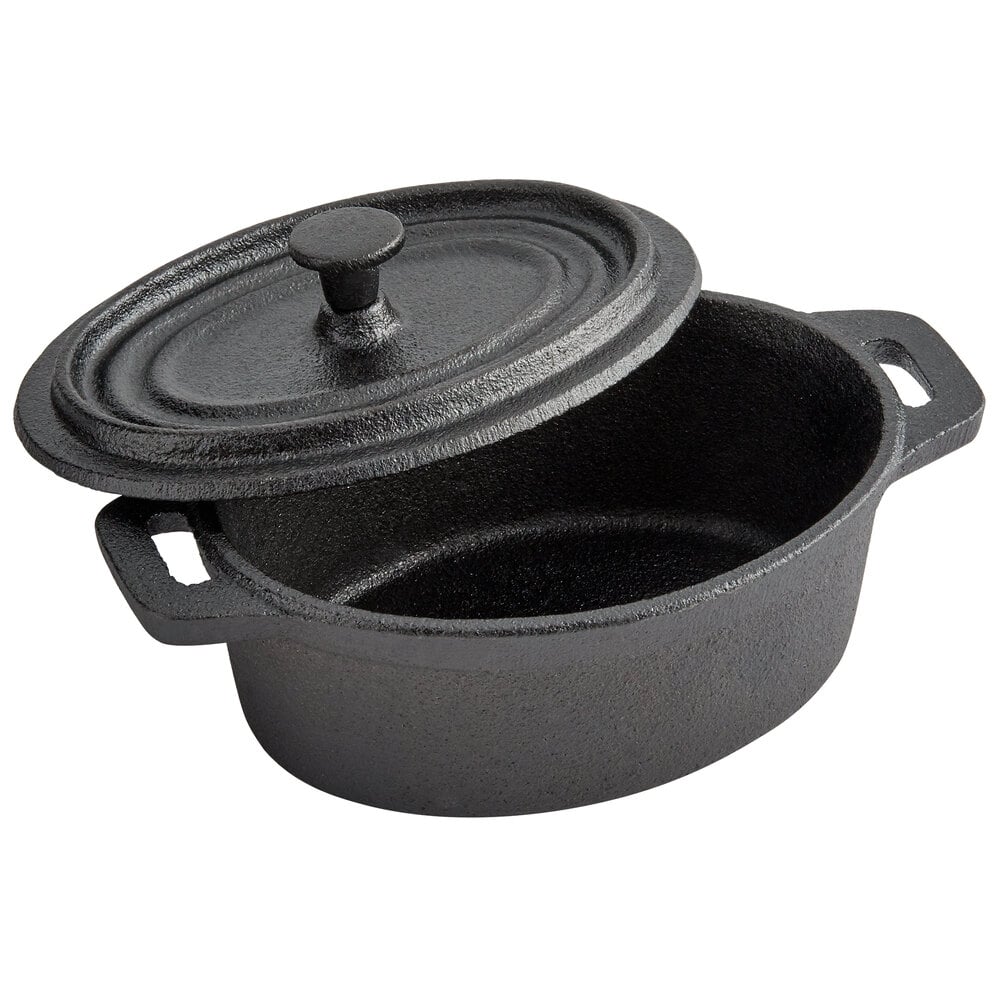 Vollrath 59744 10 oz. Pre-Seasoned Mini Cast Iron Oval Dutch Oven