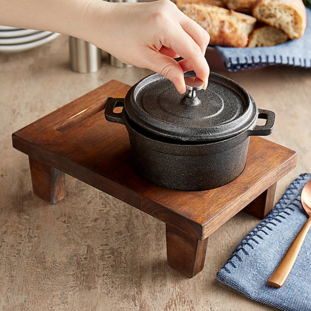 Valor 16 oz. Mini Cast Iron Pot with Rustic Chestnut Finish Display Stand
