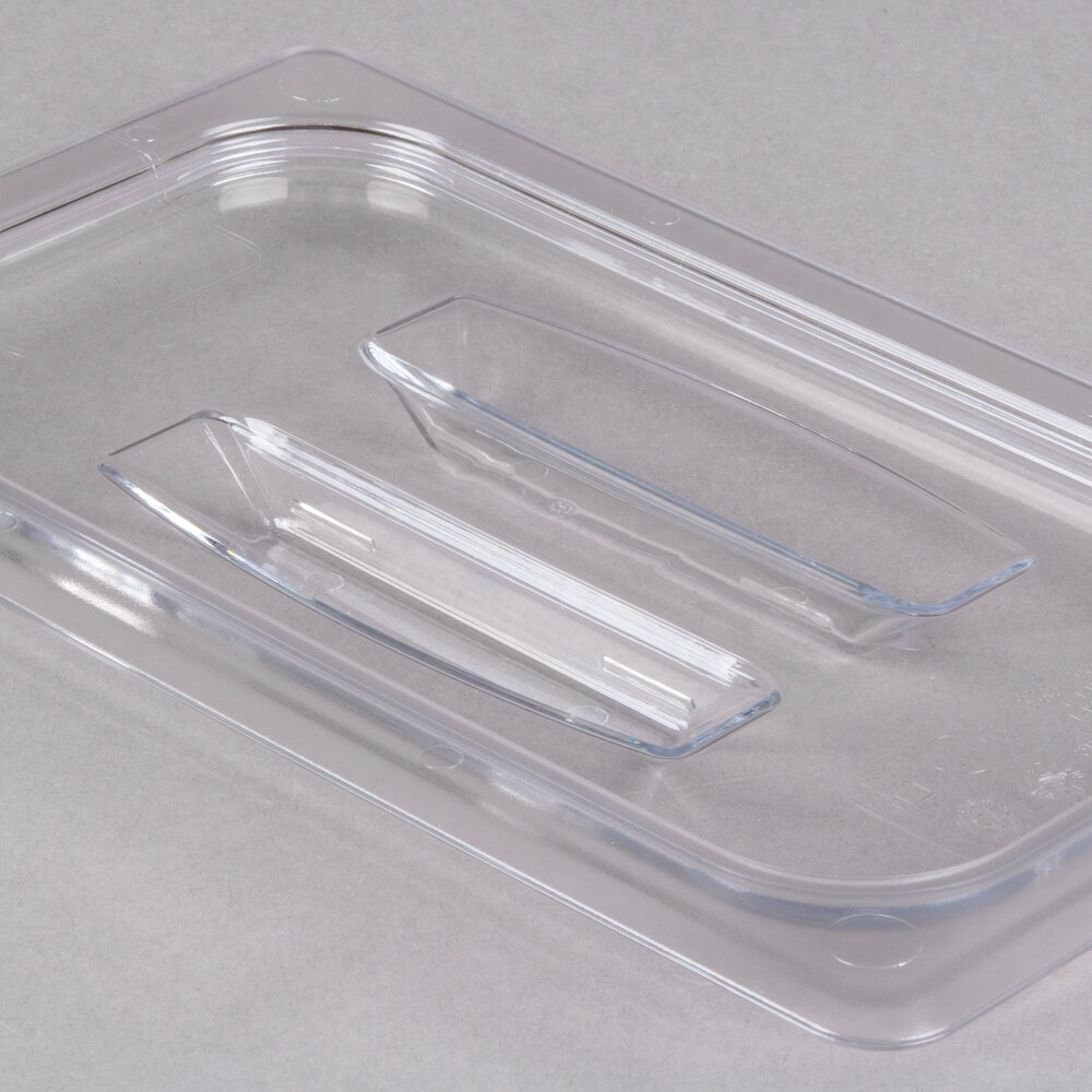Cambro 40CWCH135 Camwear 1/4 Size Clear Polycarbonate Handled Lid
