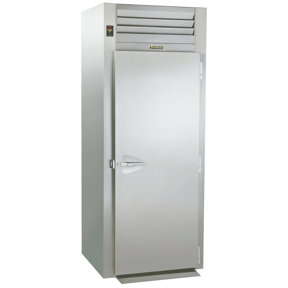 Traulsen ARI132LUTFHS 36" Solid Door RollIn Refrigerator