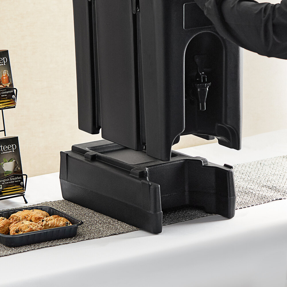 Cambro R500LCD110 4 9/16