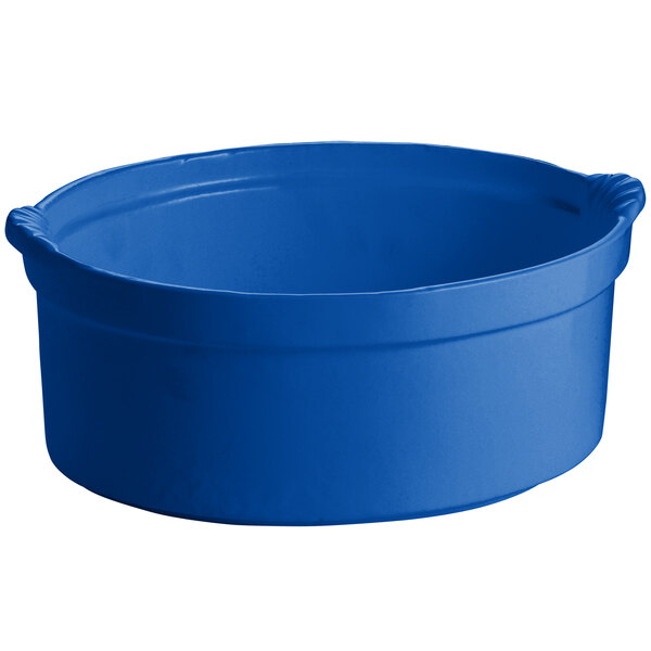 A cobalt blue Tablecraft shell casserole dish with handles.