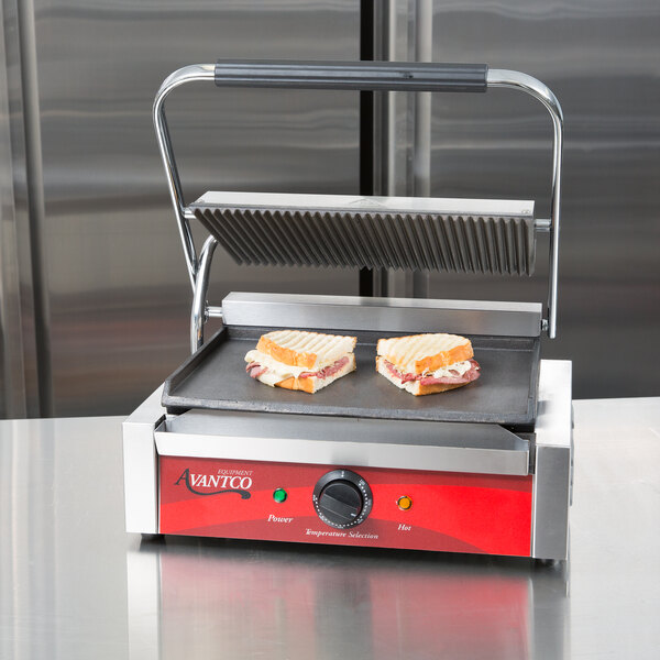 Avantco P75SG Grooved Top and Smooth Bottom Commercial Panini Sandwich