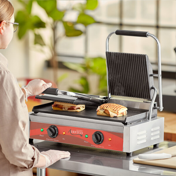Avantco P88SG Double Panini Grill w/ Grooved  Smooth Plates