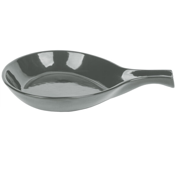 A Tablecraft gray cast aluminum skillet with an open handle.