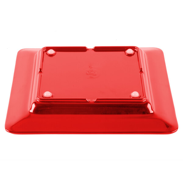 A red square GET Melamine plate.