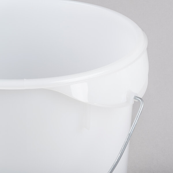 A white Rubbermaid food storage container with a metal handle.