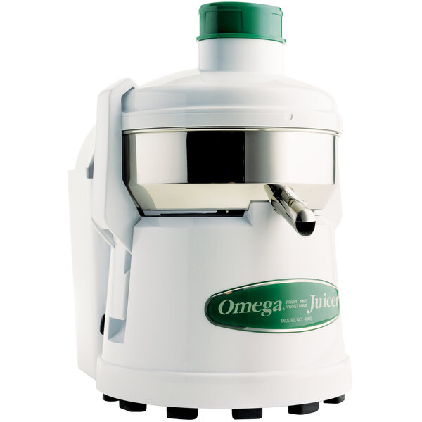 Omega J4000 Juicer with White Finish and Pulp Ejection 5,200 RPM
