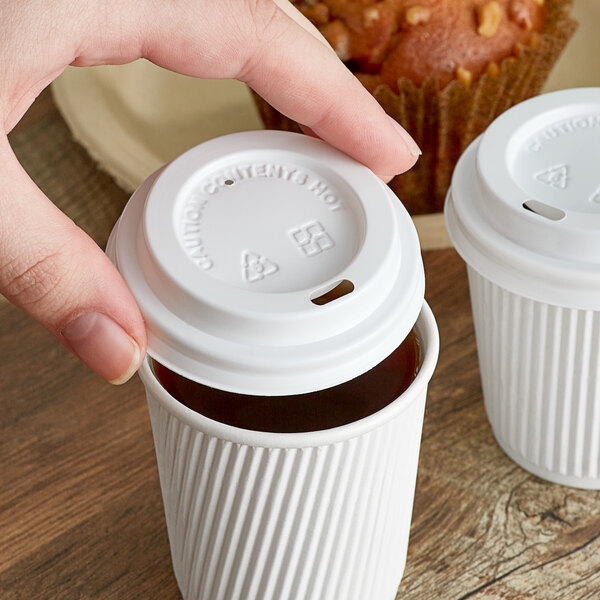 Choice White Hot Paper Cup Travel Lid with Hinged Tab for 10-24 oz.  Standard Cups and 8 oz. Squat Cups - 1000/Case