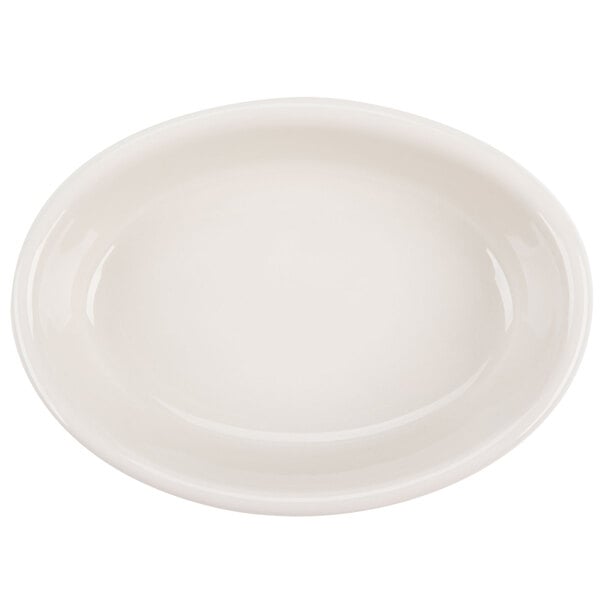 A white oval Hall China baker dish.