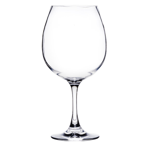 A clear Thunder Group plastic wine glass.