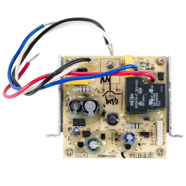 The Waring main board with bracket for blenders, a circuit board with wires.