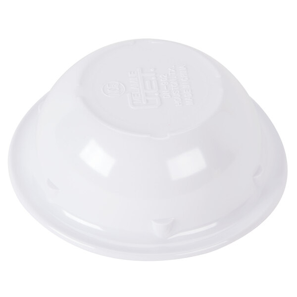 A white plastic lid on a GET Diamond Barcelona bowl.