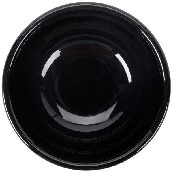 A black bowl with a white background.