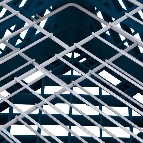 A close up of a blue Vollrath Traex Plate Crate.