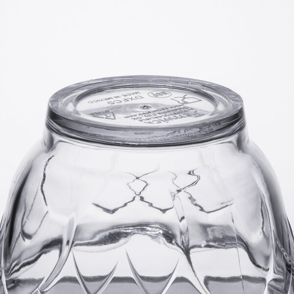 A clear Dinex Fenwick bowl with a lid.