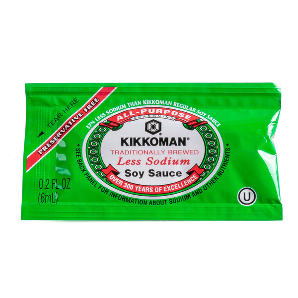 kikkoman-less-sodium-preservative-free-soy-sauce-6-ml-packet-200-case