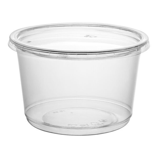 A clear 16 oz. round plastic deli container with a matching lid.