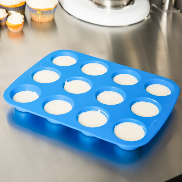12-Cup Silicone Muffin Trays Cupcake Baking Pans Non Stick & Microwave Safe 