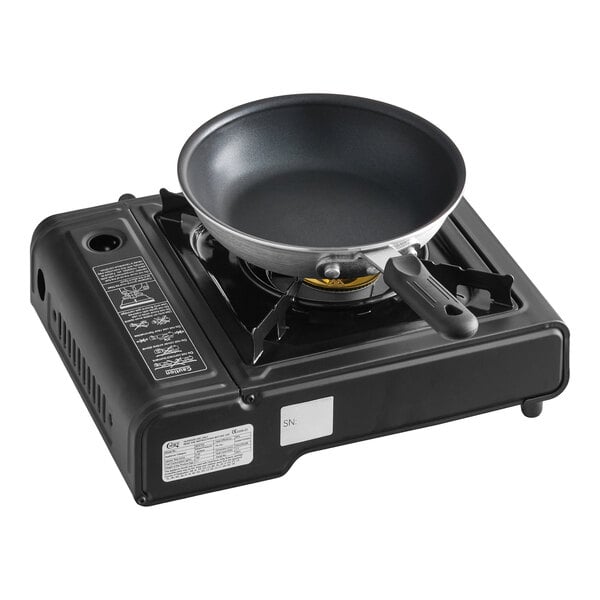 Choice Portable 3-Piece Cooking Kit with Single Brass Burner Butane Range & Pan - 8000 BTU