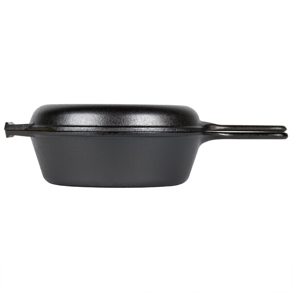 Lodge LCC3 3.2 Qt. PreSeasoned Cast Iron Combo Cooker
