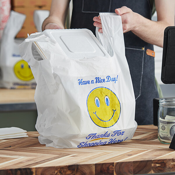 Smiley Face Plastic Bags - 500/Case | WebstaurantStore
