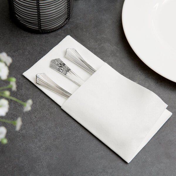 Silver Visions Silver Heavy Weight Plastic Cutlery Set with White Linen ...