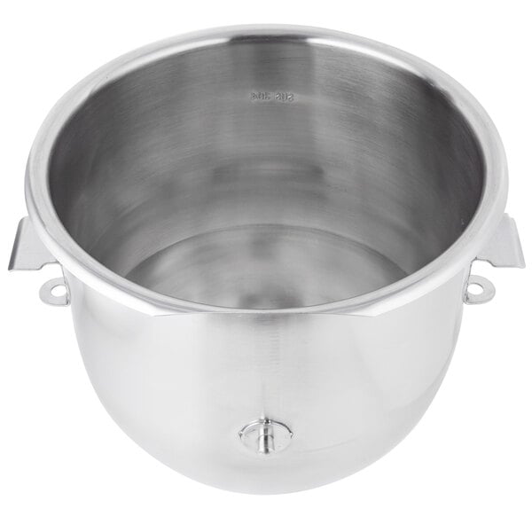 An Avantco stainless steel mixing bowl.