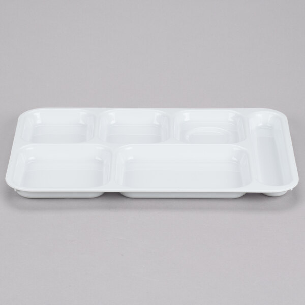 A white rectangular polypropylene tray with six compartments.
