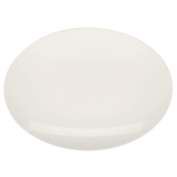 An ivory melamine platter with a white rim.
