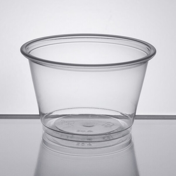 Disposable Clear 4oz Plastic Condiment Cups with Lids and 3" Sampling Spoons,... 