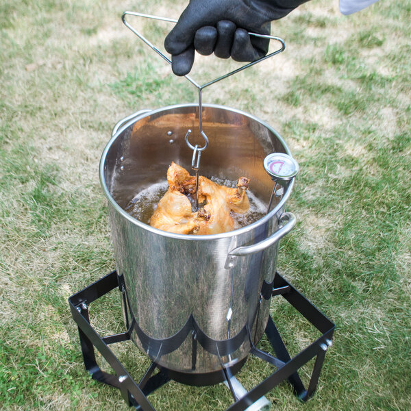 show video of 1000 ways to die frying a turkey