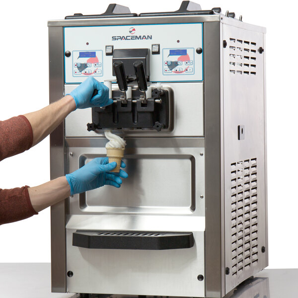 Spaceman 6235ah Soft Serve Ice Cream Machine With Air Pump And 2 Hoppers 208230v 3629