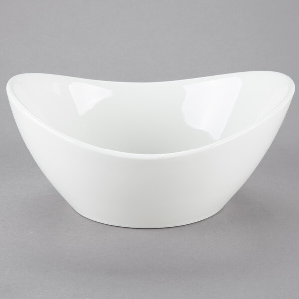 A white 10 Strawberry Street Whittier Contour bowl.
