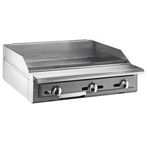 A stainless steel Vulcan V Series range with a griddle top and knobs.