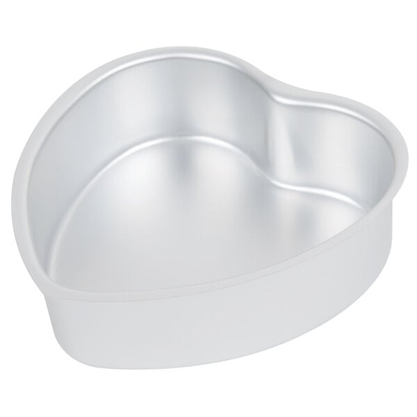 Wilton Decorator Preferred 4-Piece Heart-Shaped Cake Pan Set