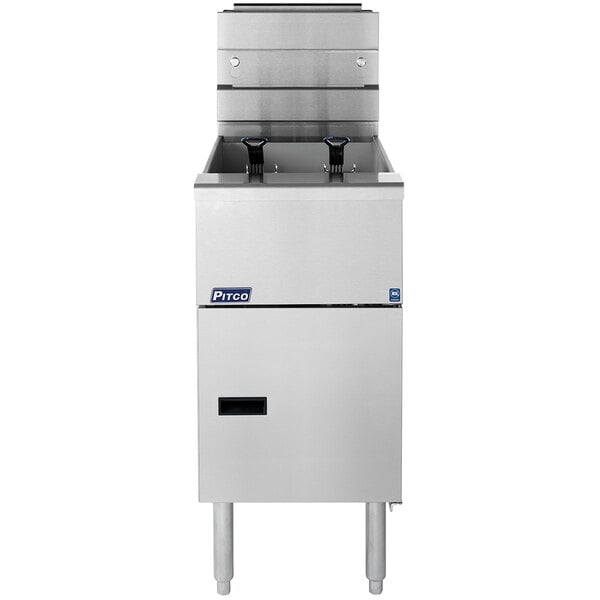 A Pitco Solstice natural gas floor fryer with a lid.