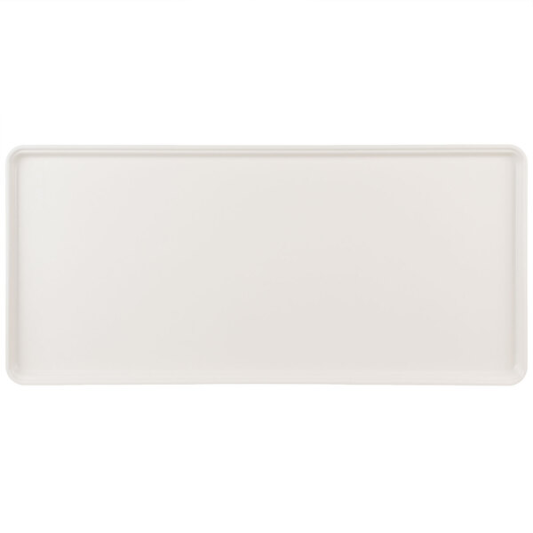 A white rectangular MFG Tray with a white border.