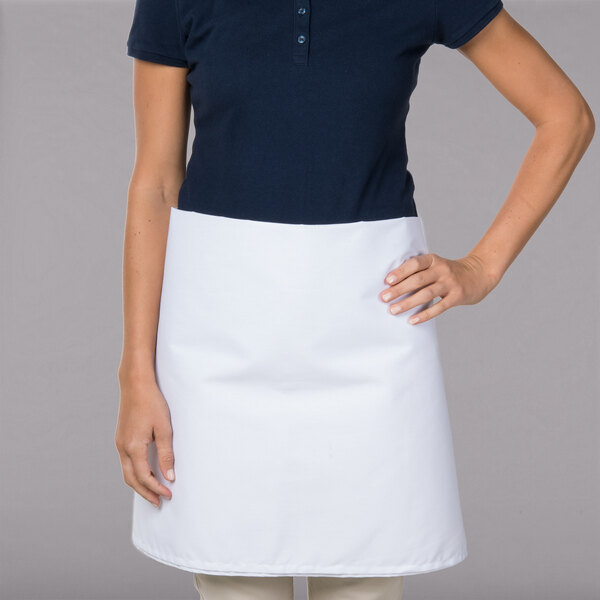 white waist apron