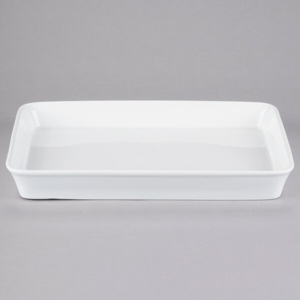 A white rectangular Libbey porcelain pan.
