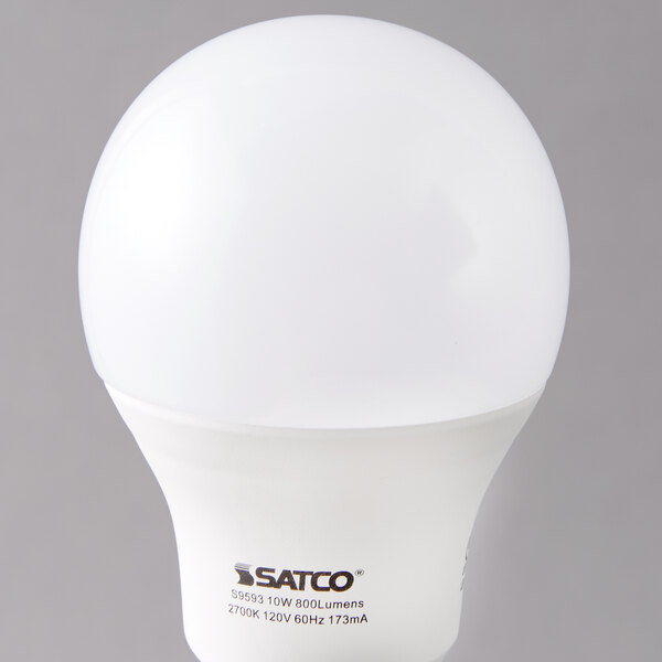 A frosted white Satco LED light bulb with black text.