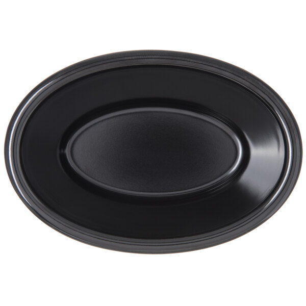 A black oval plate with a shiny surface.