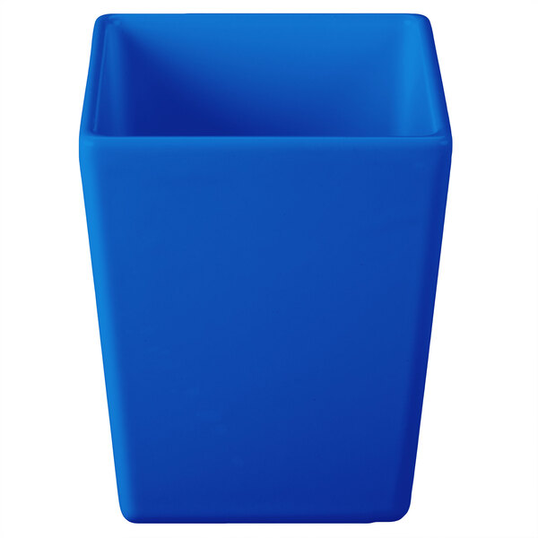 A Tablecraft cobalt blue square container with a lid.