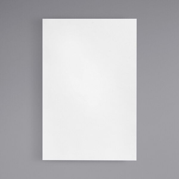 A white rectangle of Universal 4" x 6" memo paper.